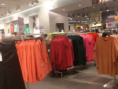 店内环境-H&M(华润万象城店)