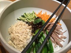 -云海肴·汽锅鸡·云南代表菜(天山百盛优客店)