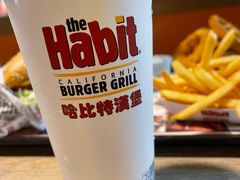 -The Habit Burger Grill 哈比特汉堡(复兴soho店)