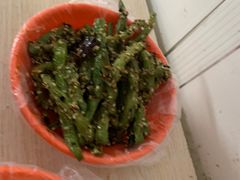 炒豆角-咱家王新国把子肉(县东巷店)