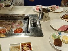 -爱客得牛排海鲜烤肉·火锅自助(春熙路黑金好店)