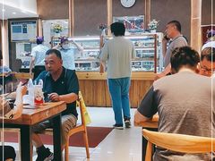 大堂-杨记清芳牛肉拉面(京广路店)