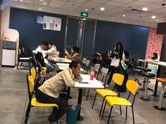 -麦当劳(火车北站餐厅)