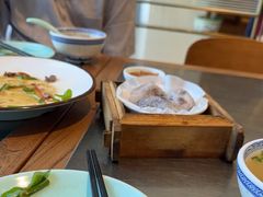 -潮界(凯德晶萃店)