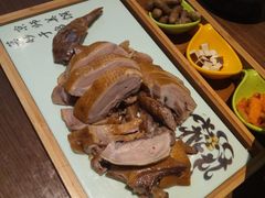 -有红鸡毛店·川菜(建设路店)