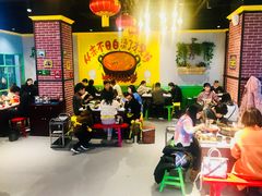 大堂-成都钢管厂五区小郡肝火锅串串香