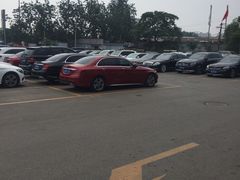 -奔驰北京鹏龙星徽(西大望路店)