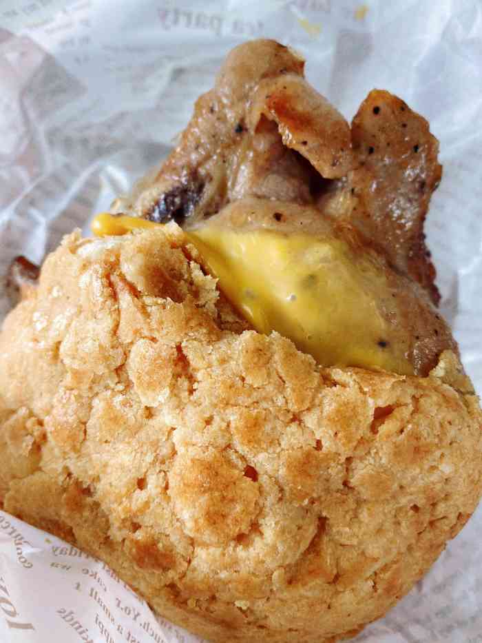 lc猪扒包-"萧山机场陆续有新开的餐饮品牌 这间应该开.