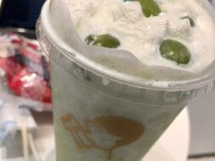 -喜茶(迪士尼小镇DP店)