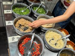 -黔有有贵州酸汤夺夺粉火锅(五味十字店)