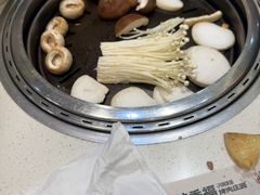 -韩香福烤肉庄园(荣成店)
