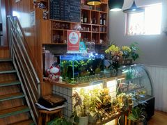 -Rabbit Cafe私房西餐甜点咖啡(栖霞路店)