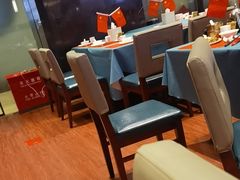 -潇湘华天大酒店-湘·悦美食街(芙蓉中路店)
