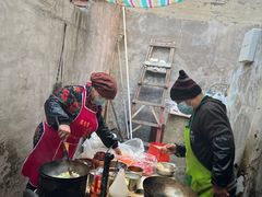 -老婆婆炒饭(小白楼1902欧式风情街店)