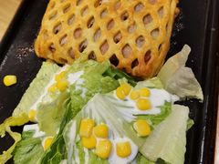 -必胜客(尹山湖歌林公园店)