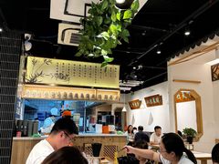 -馋三尺蟹粉小笼(人民广场店)