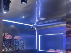 -记忆串城·东北烧烤·小龙虾·大型团建(南油店)