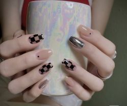 -悦指间美甲美睫