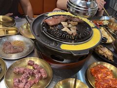 -胡悦里韩式烤肉(芝罘万达广场店)
