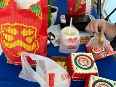 -塔斯汀中国汉堡(浦东绿地东海岸店)