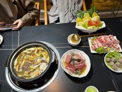 -野菌皇海景野生菌火锅(滨海大道店)