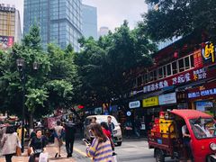 -八一好吃街·高品美食广场