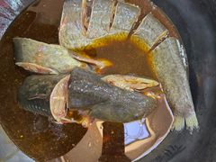 -边江铁锅炖鱼(振八街店)