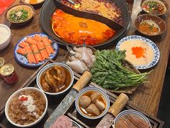 -萍姐火锅·公路夜市(武汉首店)