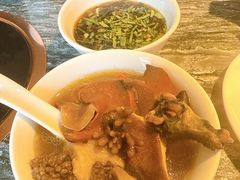 -慢丽江·云南野生菌土鸡锅(付家庄店)