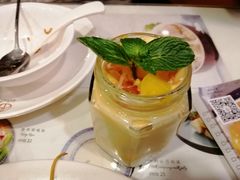 -新大咀港式茶餐厅(宝山万达店)
