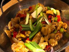 干锅包菜-茅炒屋龙虾·烧烤·湘菜(新河路店)