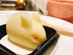 安慕希酸奶慕斯兔-海底捞火锅(方圆荟店)