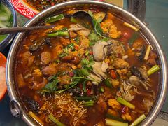 -牟记江湖重庆地标特色菜鱼蛋海鲜羊蝎子(巴南区黑金冠十多年好店)