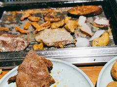 -钦瓦台时尚自助餐厅(银泰城店)