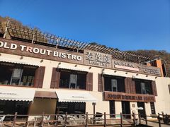 -泰莲庭·溪畔餐厅(雁栖湖店)