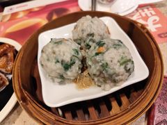 七彩鲮鱼球-点都德(大茶楼店)