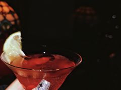 -無名记忆Music Bar夜景怀旧酒吧