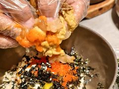 -草家酱蟹炭火烤肉店(珲春南路一店)