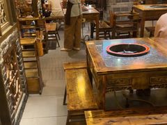 -成渝龙火锅(都江堰店)