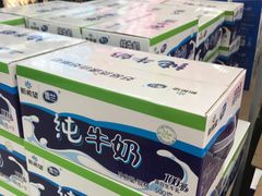 牛奶-沃尔玛购物广场(霖雨路店)