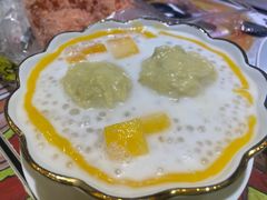 -甜心妈妈·榴莲星级糖水(北京路总店)