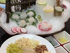 -得意咚瓜·顺德鱼生·冬瓜火锅(深圳首店)