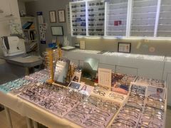 -天空之镜眼镜店蔡司依视路授权店(天通苑店)