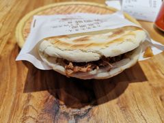 -陇上秦轩西安biangbiang面(EFC欧美金融商业城店)