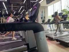 -威克健身游泳(万菱汇店)
