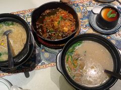 -云海肴·汽锅鸡·云南菜(天山百盛优客店)