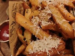 黑松露薯条-IL TEATRO 精品意大利餐厅