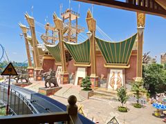 -七彩云南欢乐世界