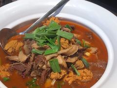 -黄泥岗·地道湖北菜(奥特莱斯店)