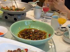 -海派美食·家宴海鲜青岛菜·石锅鲽鱼头(东方城店)